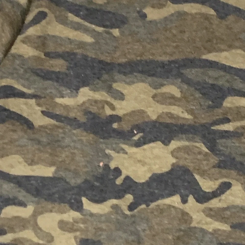 NWT ‘boutique’ Girls Miki Miette Camo Peace Sign Pullover / size 16